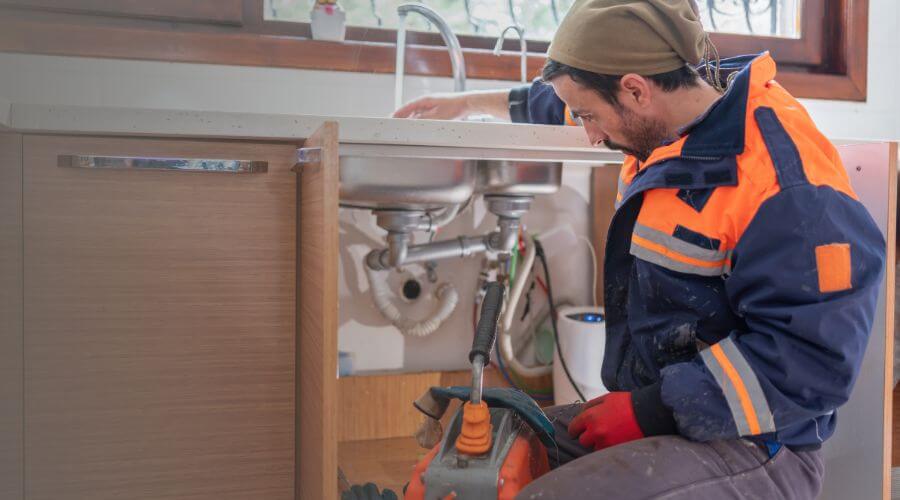 leaky faucet repair in Evansdale, IA